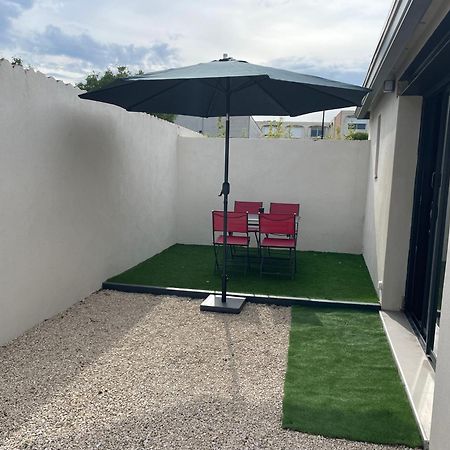 Maison De 40M2 Avec Jardin De 50M2 Orange  Esterno foto