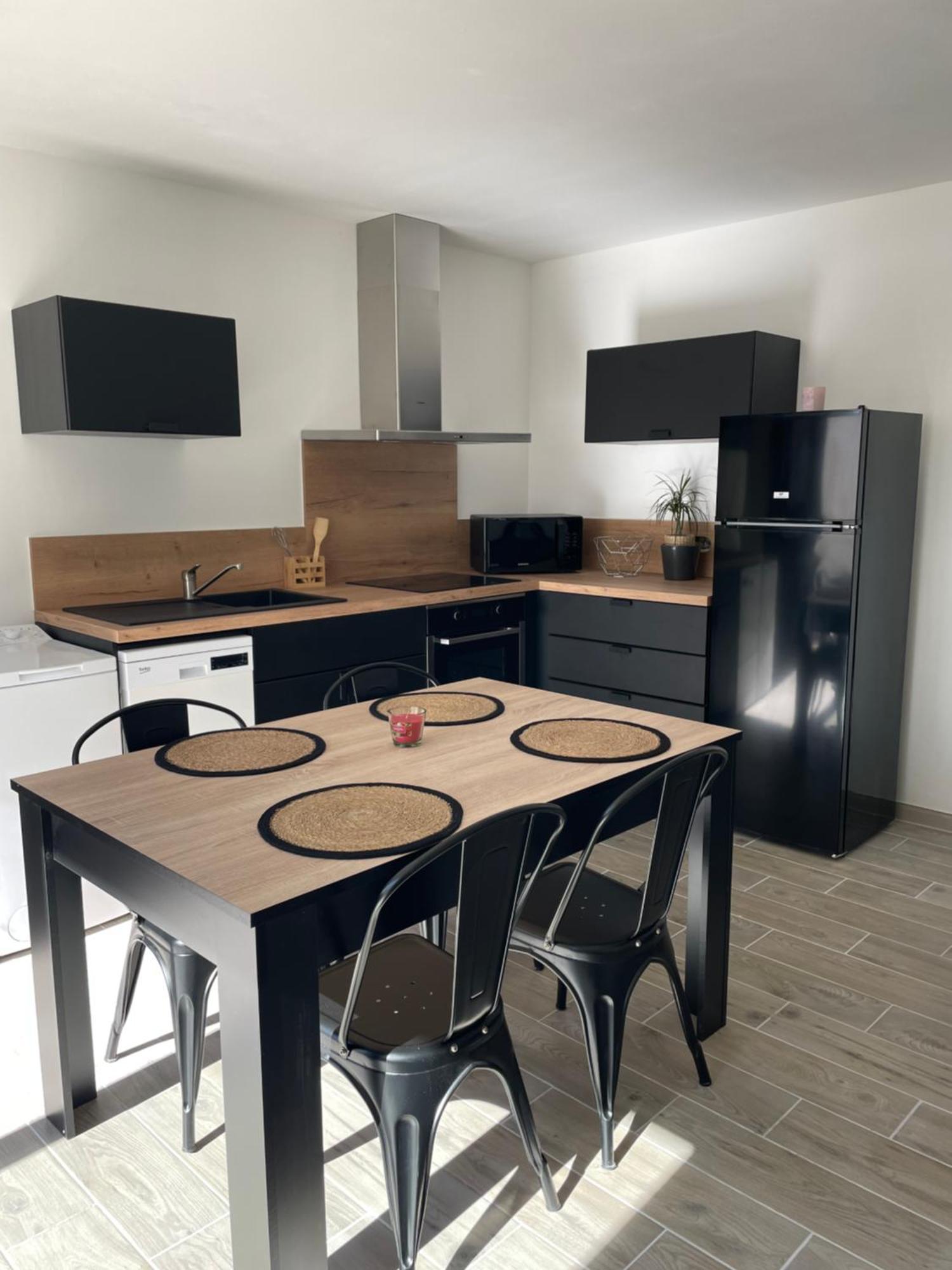 Maison De 40M2 Avec Jardin De 50M2 Orange  Esterno foto